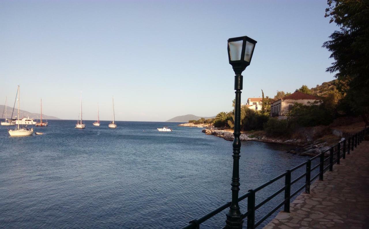 Appartamento House With Garden Near The Sea Agia Efimia Esterno foto