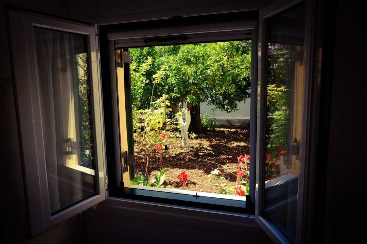 Appartamento House With Garden Near The Sea Agia Efimia Esterno foto