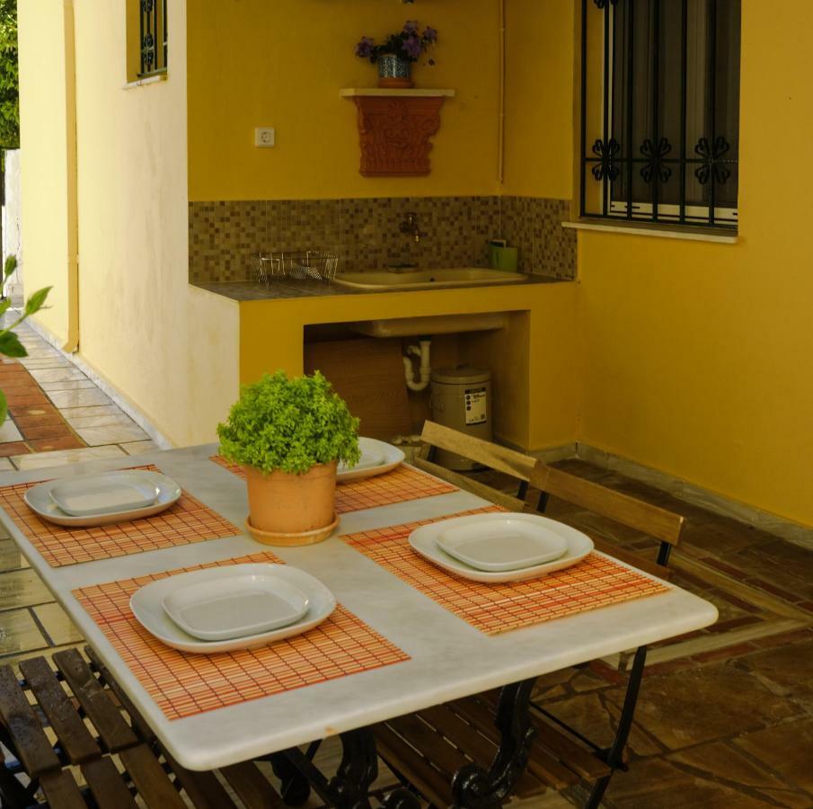 Appartamento House With Garden Near The Sea Agia Efimia Esterno foto