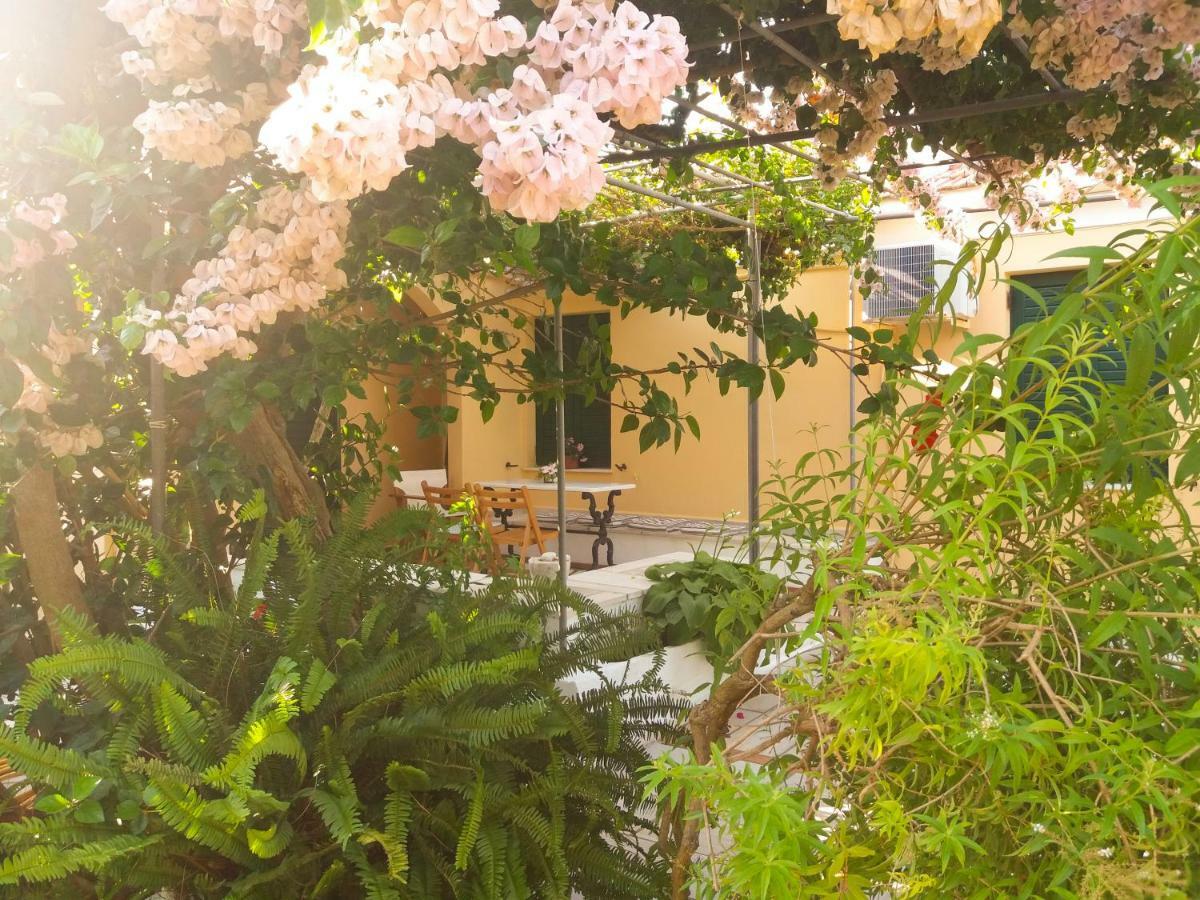 Appartamento House With Garden Near The Sea Agia Efimia Esterno foto