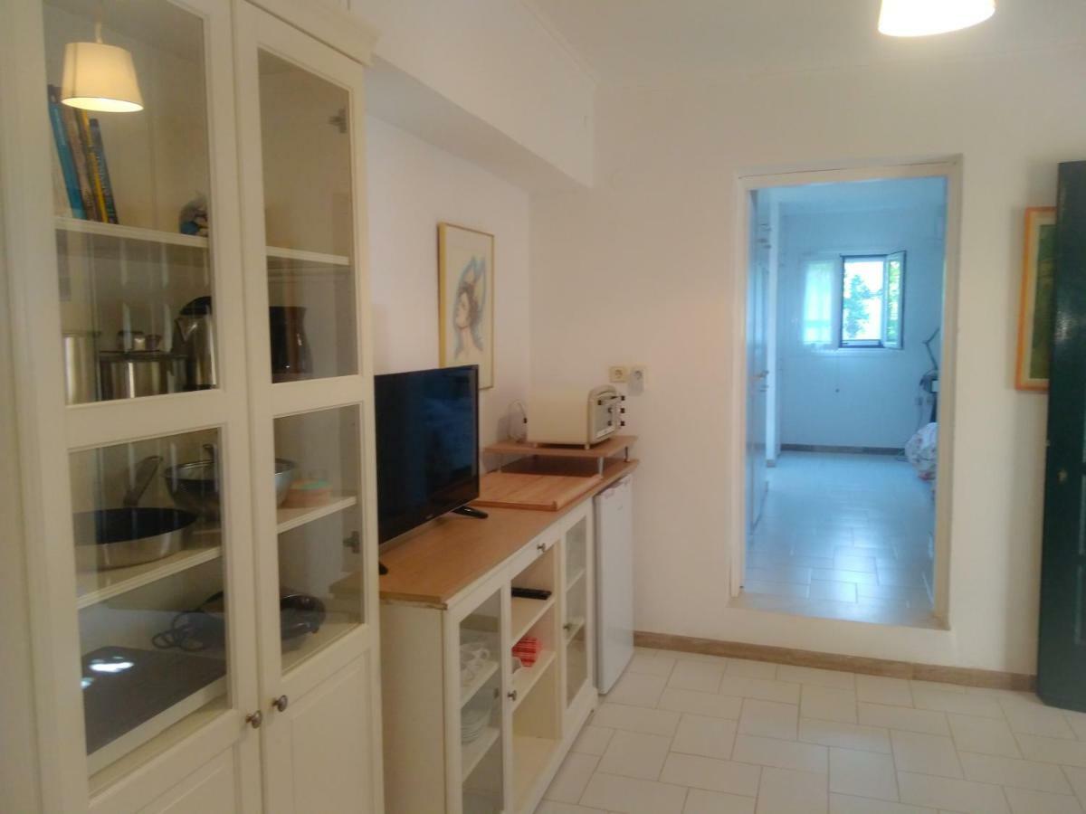 Appartamento House With Garden Near The Sea Agia Efimia Esterno foto